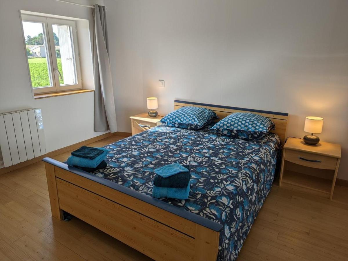 Gîte Puyréaux, 3 pièces, 4 personnes - FR-1-653-98 Esterno foto