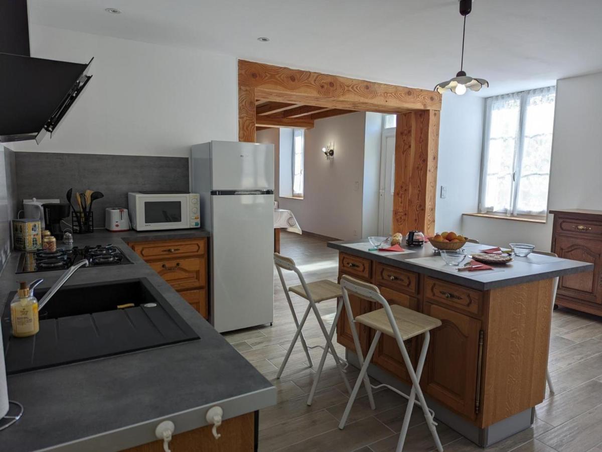 Gîte Puyréaux, 3 pièces, 4 personnes - FR-1-653-98 Esterno foto