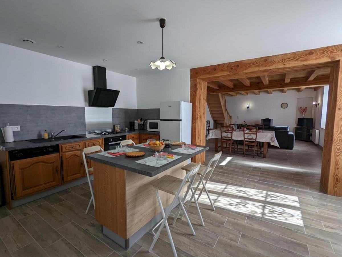 Gîte Puyréaux, 3 pièces, 4 personnes - FR-1-653-98 Esterno foto