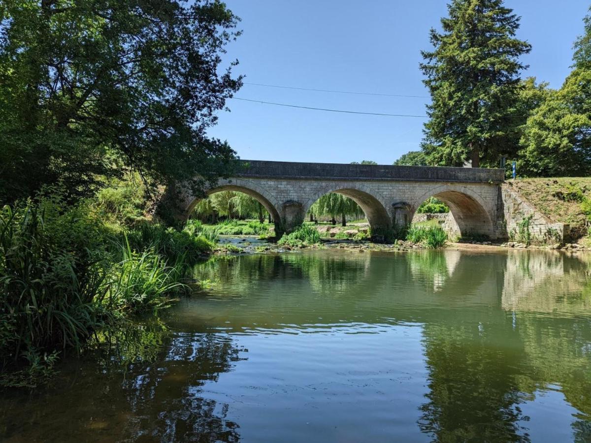 Gîte Puyréaux, 3 pièces, 4 personnes - FR-1-653-98 Esterno foto